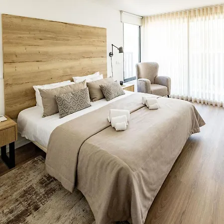 Nautilus - By Sch * サン・マルティーニョ・ド・ポルト